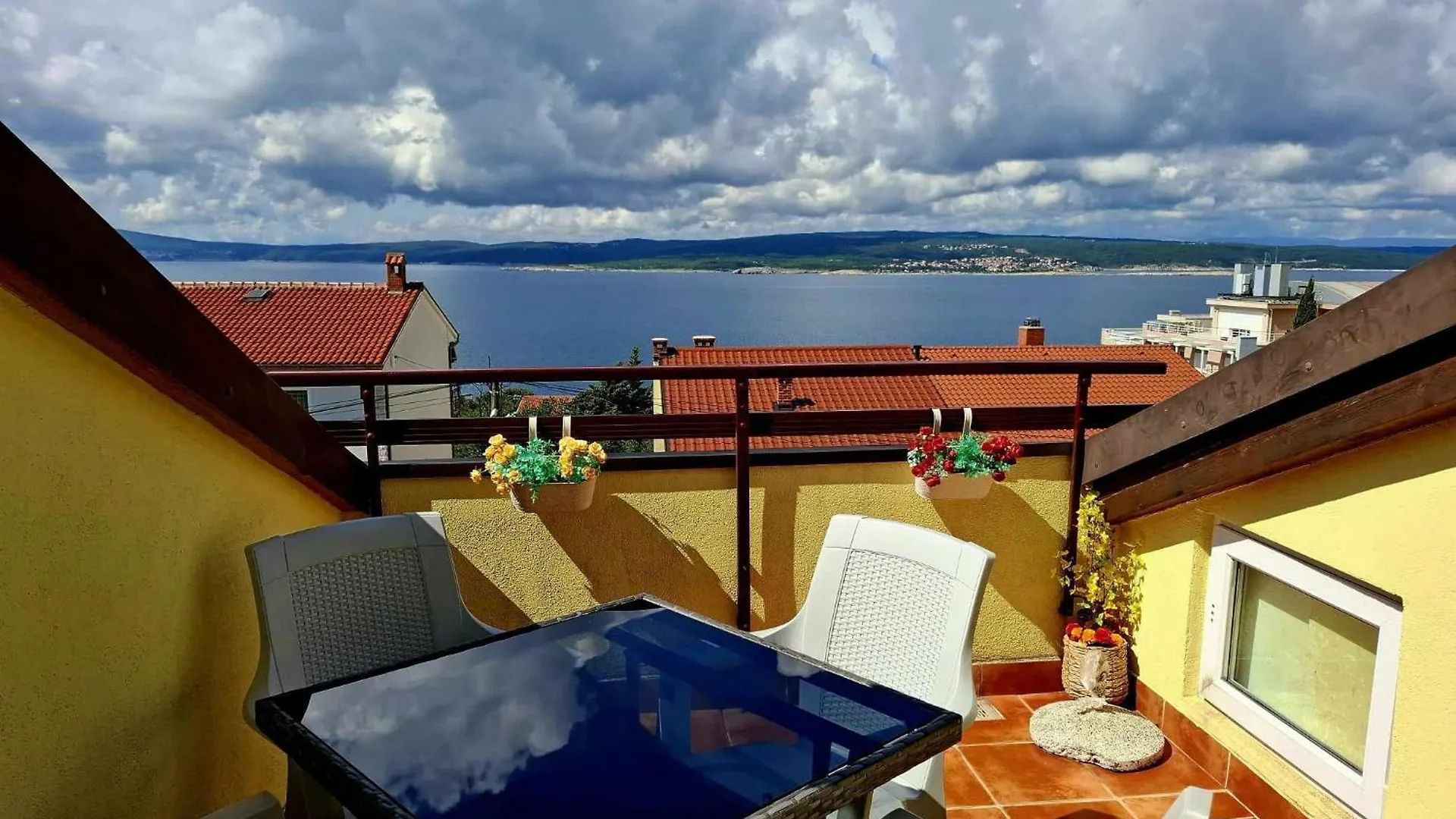 Apartments Adriatic Riviera Crikvenica 0*,
